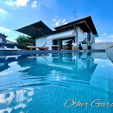 Other Garden - Luxury Bed And Breakfast Rho Exteriör bild